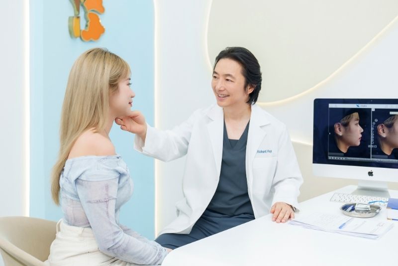 Choose a rhinoplasty provider that offers dedicated services and policies for international patients.