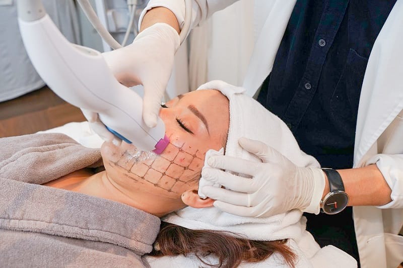 Liệu trình trẻ hóa da mặt có mức chi phí đa dạng