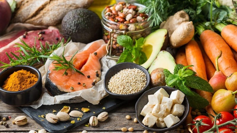 Xây dựng chế độ dinh dưỡng khoa học, giúp cơ thể nhanh phục hồi