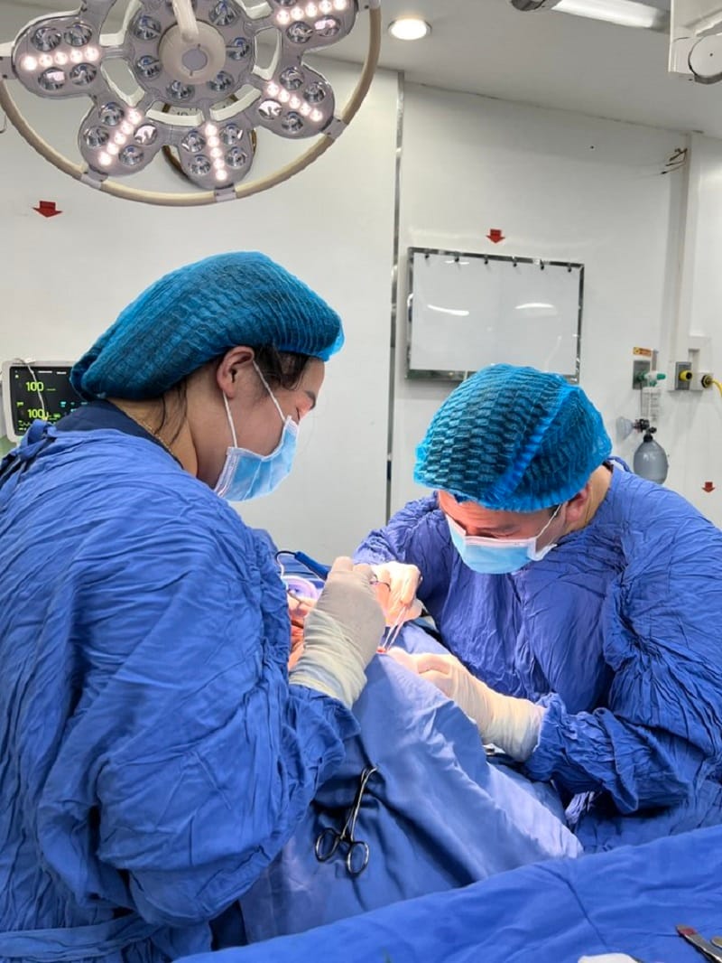 Tay nghề bác sĩ giỏi, nhiều kinh nghiệm sẽ đảm bảo an toàn và hiệu quả cho khách hàng