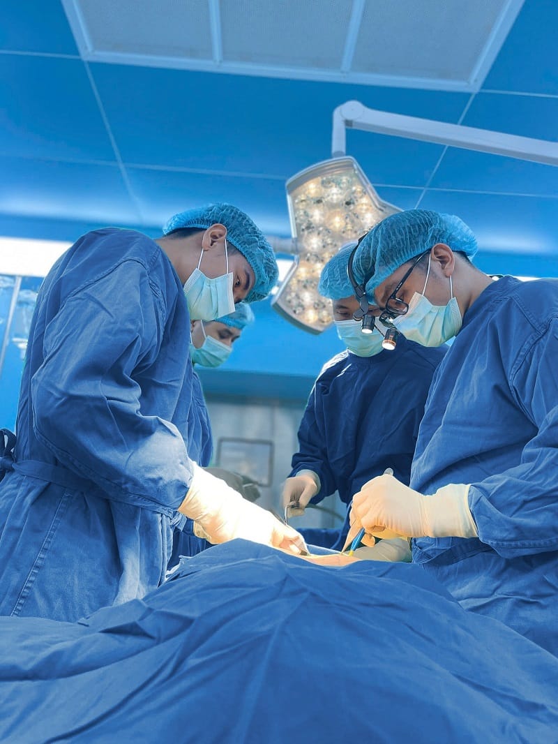 Tay nghề bác sĩ thực hiện ảnh hưởng đến hiệu quả thẩm mỹ