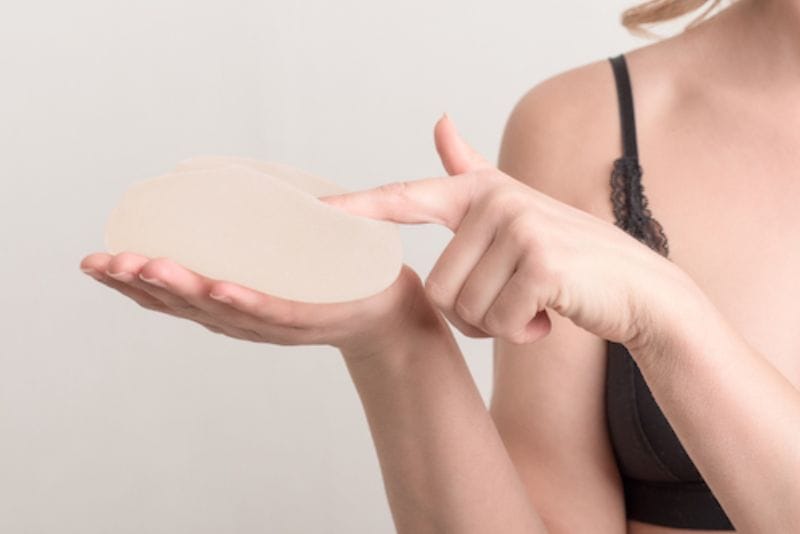 Nâng ngực là đại phẫu nên cần cân nhắc kỹ