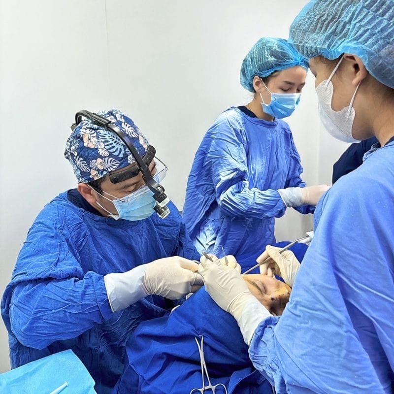 Phòng phẫu thuật vô khuẩn, khép kín