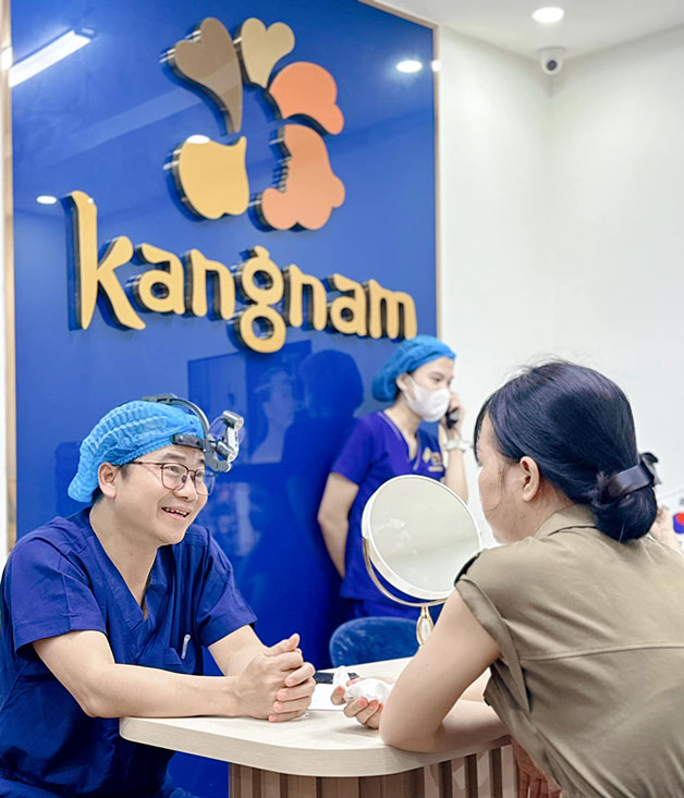 Dr. Felix Tran provides dedicated and attentive consultations to every client.