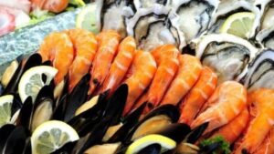How Long Should You Avoid Seafood After a Brow Lift and What Should You Eat?