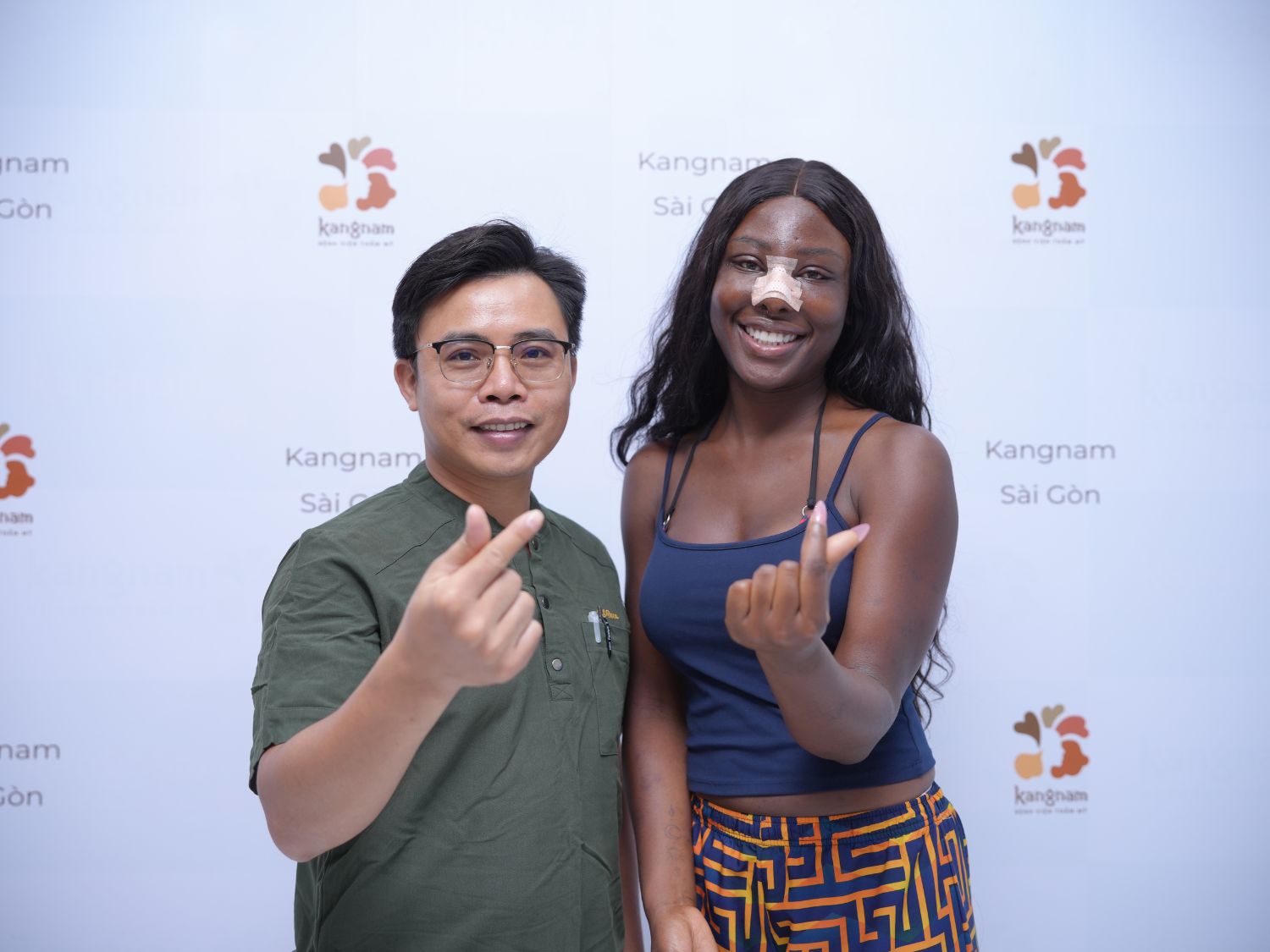 Malika returns to Kangnam Saigon for a follow-up visit with Dr. Mark Nguyen. 