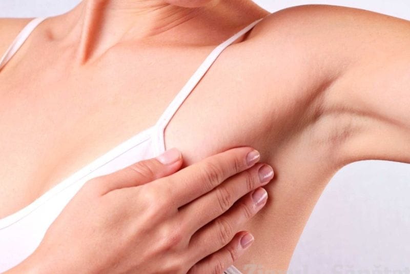 Sờ thấy cục cứng