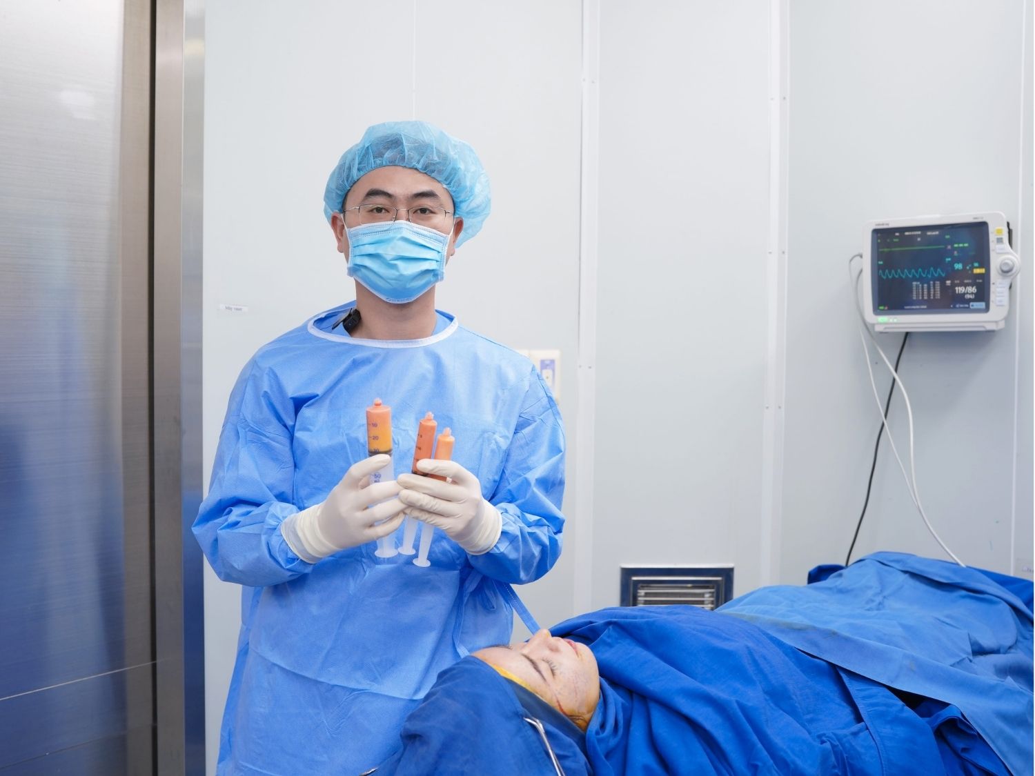 Modern fat-harvesting and processing techniques are used before the fat is transferred.