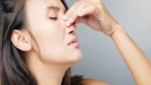 Signs of a Broken Nose Bone and How It’s Diagnosed