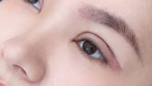 Signs of post-cosmetic surgery complications to watch for when flying home