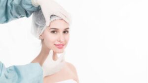 Do Vietnamese plastic surgeons train in Korea or the US?